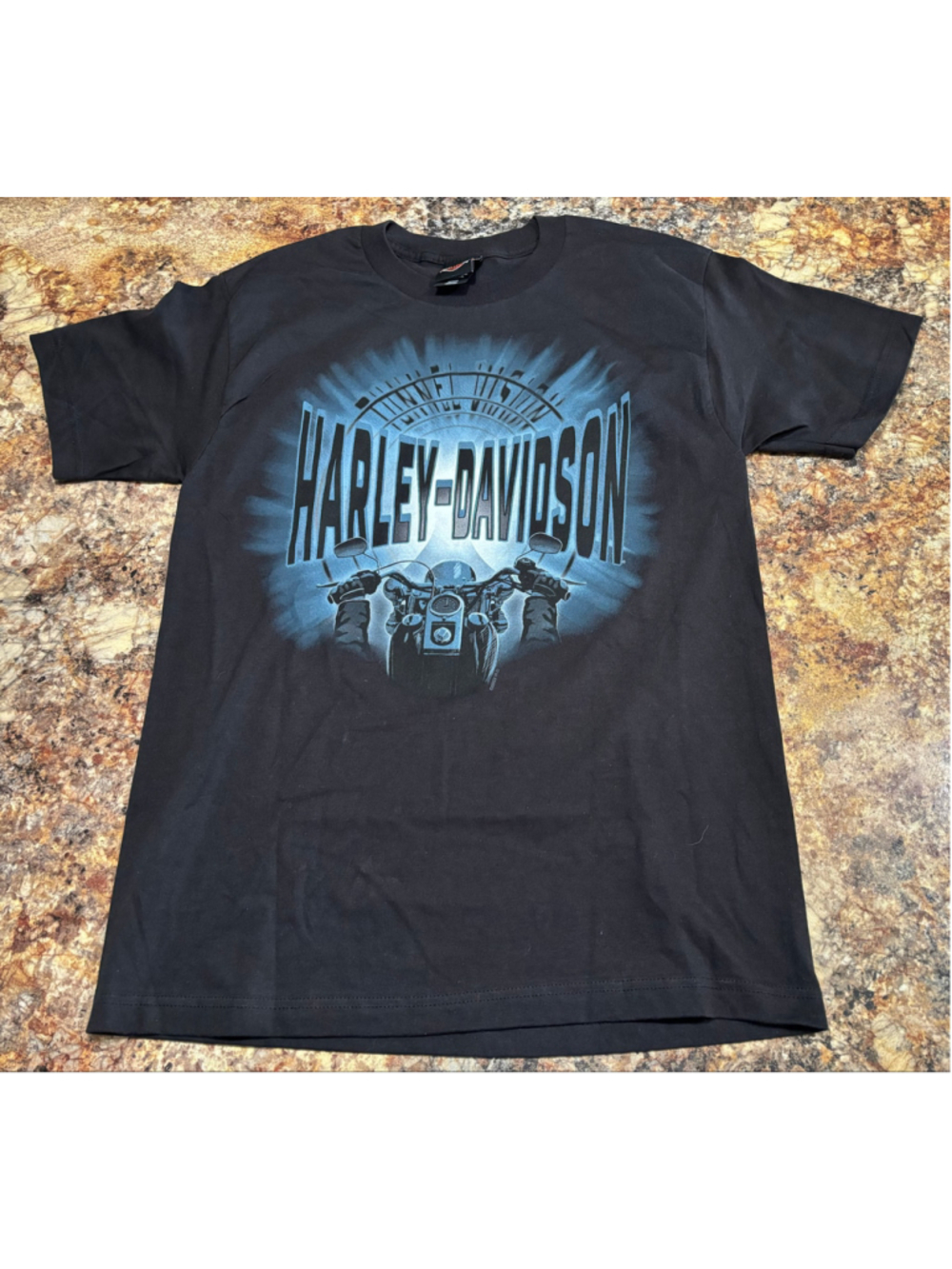 Harley-Davidson Pig Trail Rogers Arkansas Motorcycle Graphic Tee - Picture 2 of 5